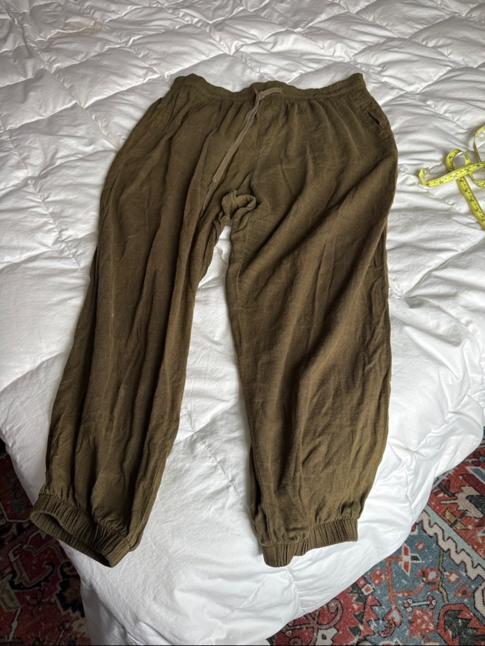 Universal Standard Linen Jogger